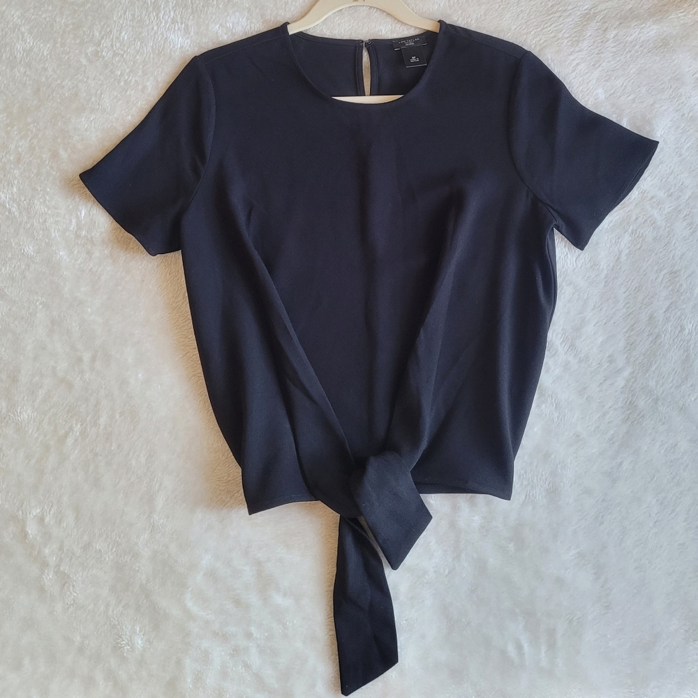 Cute Ann Taylor Tie-Waist Top